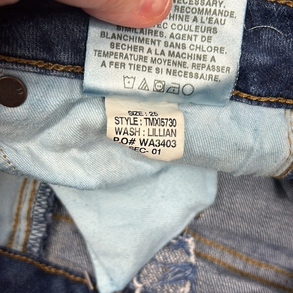 Joe’s Jeans in Style Honey Skinny Ankle Crop - Picture 7 of 8